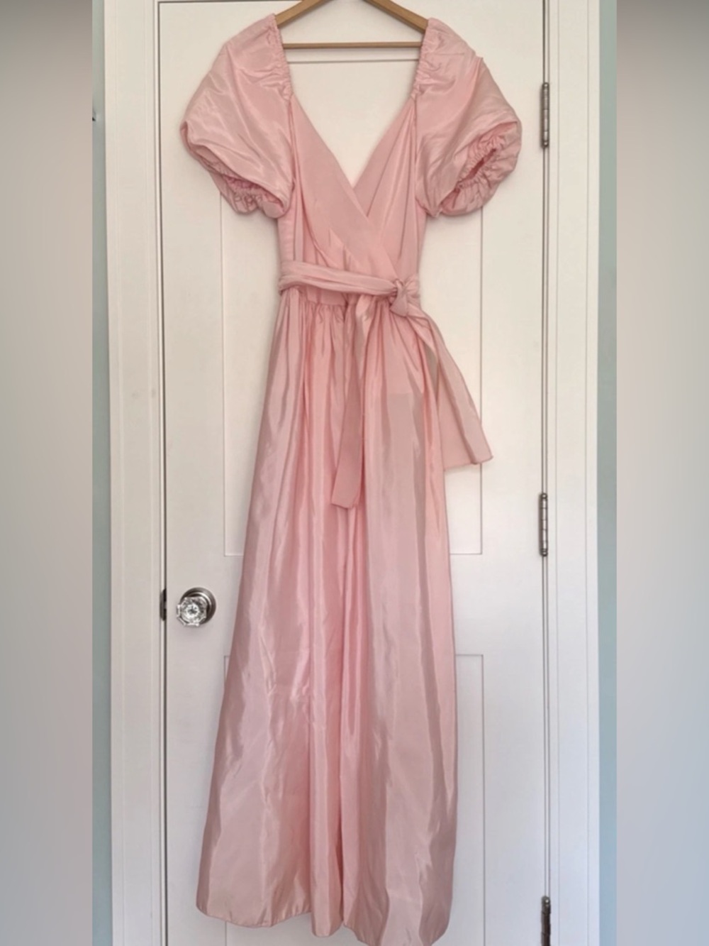Vintage 1980’s Pink Taffeta Prom Dress Full Length Puff Sleeve